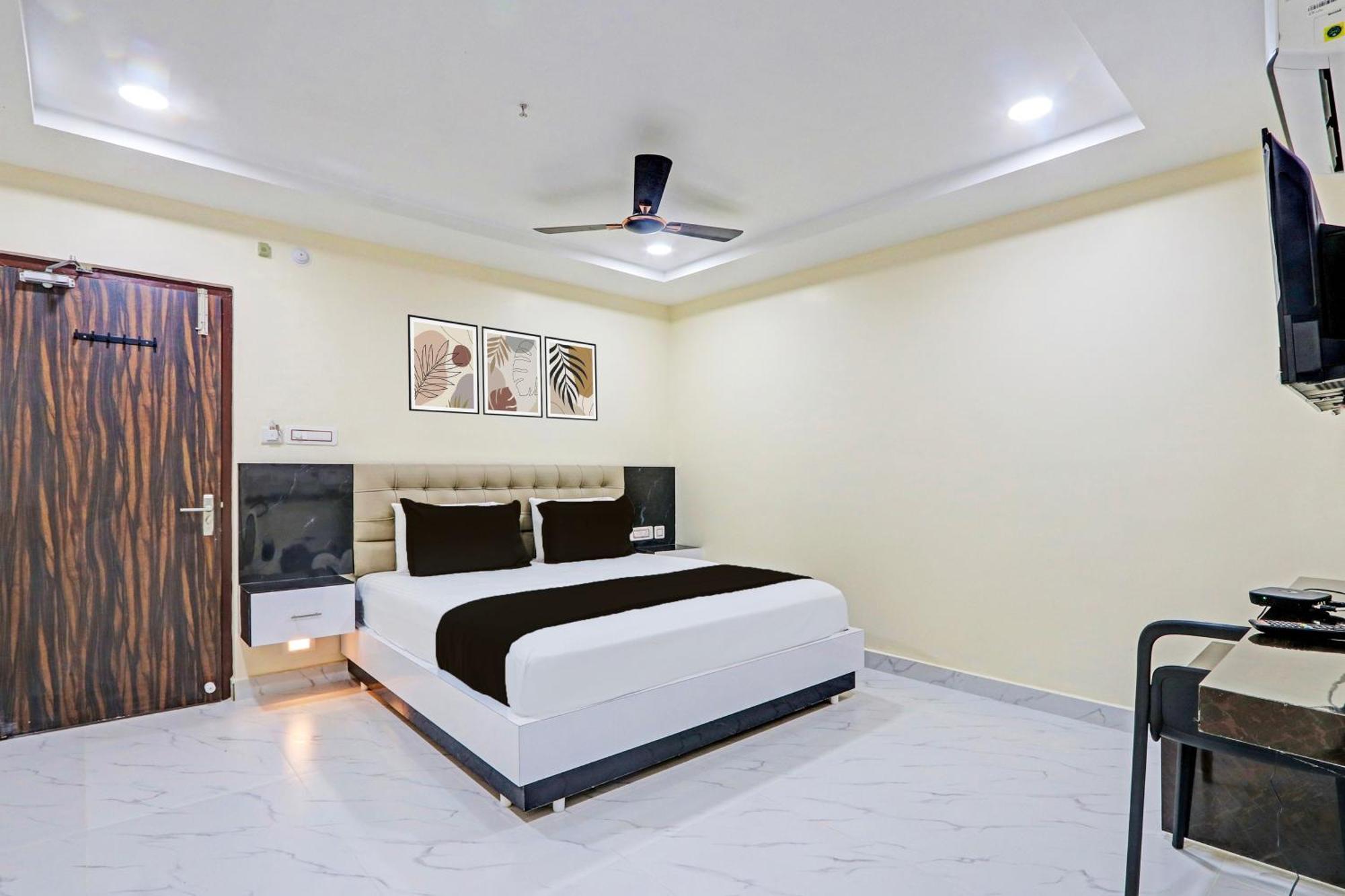 Super Hotel O Sri Vishnu Residency Kottapalli Eksteriør billede