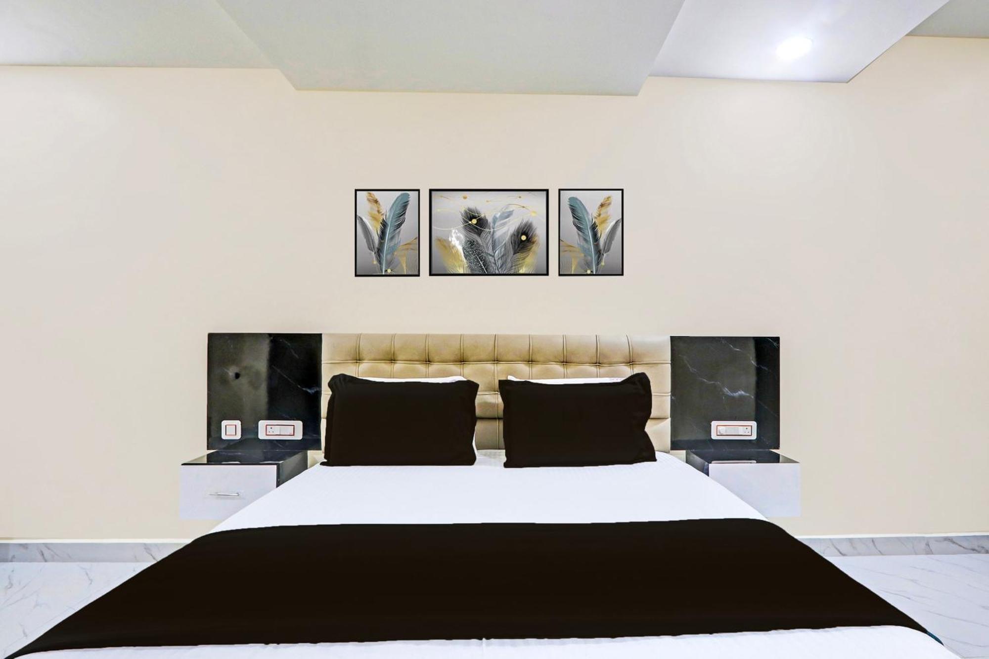 Super Hotel O Sri Vishnu Residency Kottapalli Eksteriør billede