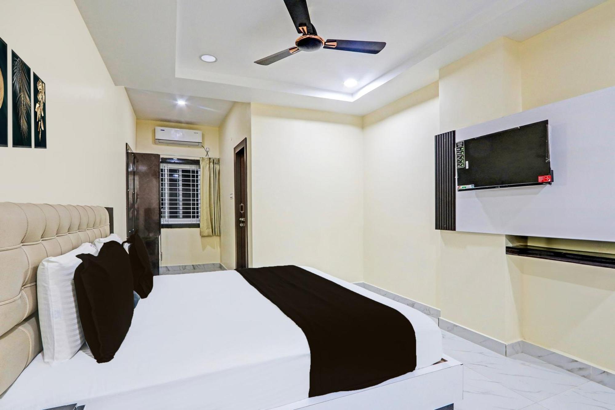 Super Hotel O Sri Vishnu Residency Kottapalli Eksteriør billede