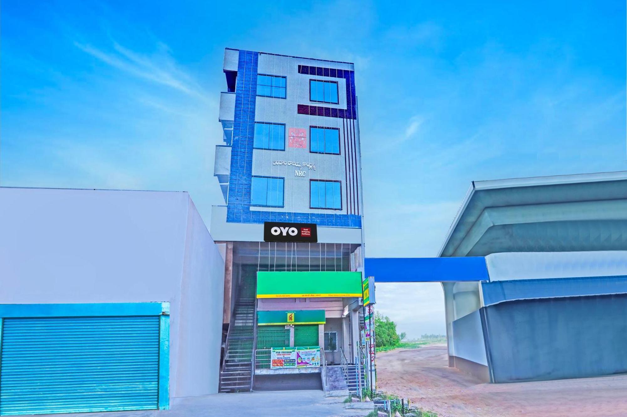 Super Hotel O Sri Vishnu Residency Kottapalli Eksteriør billede